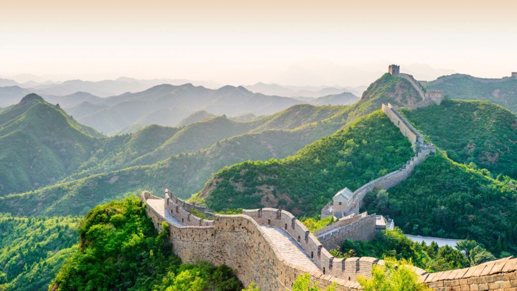 is the great wall of china a wonder of the world